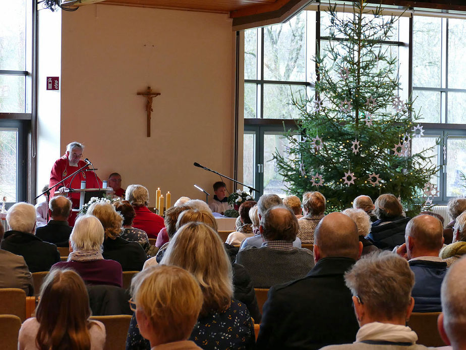 2. Weihnachtstag Heilige Messe im Haus des Gastes (Foto: Karl-Franz Thiede)